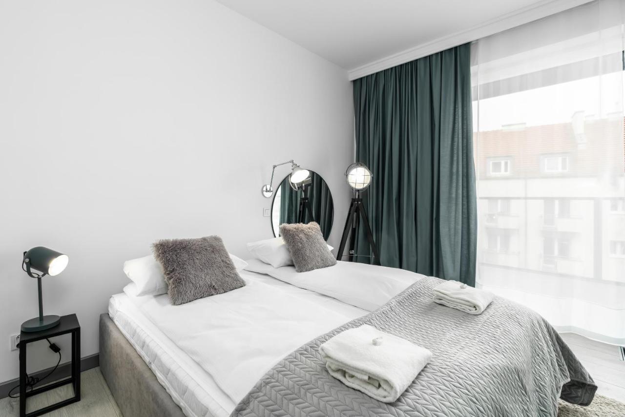 Apartments Poznan Chwaliszewo Residence With Free Garage By Noclegi Renters Exteriér fotografie