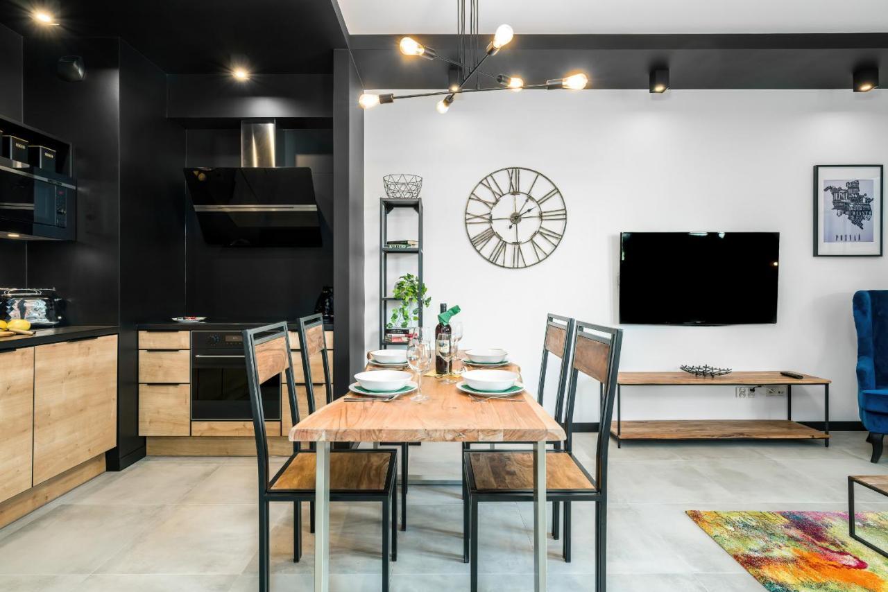 Apartments Poznan Chwaliszewo Residence With Free Garage By Noclegi Renters Exteriér fotografie