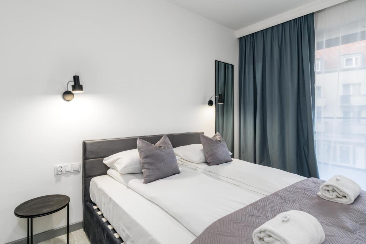 Apartments Poznan Chwaliszewo Residence With Free Garage By Noclegi Renters Exteriér fotografie